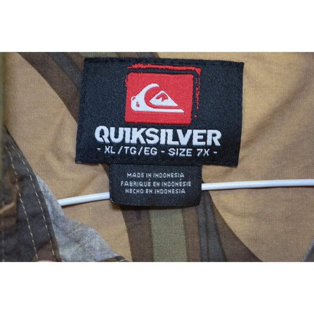 Quiksilver Shirt Camo Brown Green Short Sleeve Button Up Pocket Outdoor‎ BOYS 7